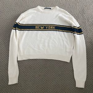 Brandy Melville New York sweater